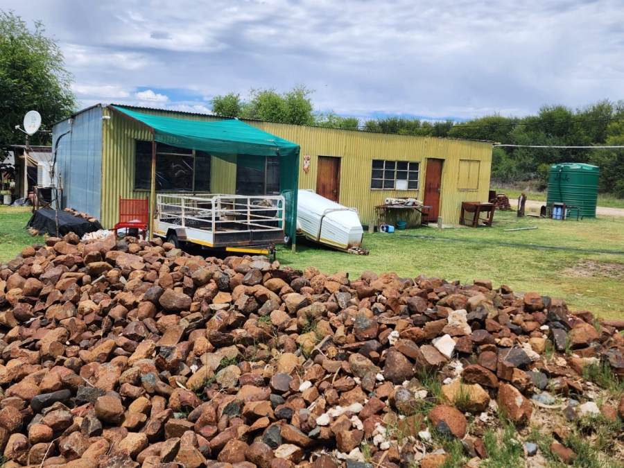 1 Bedroom Property for Sale in Bloemhof North West